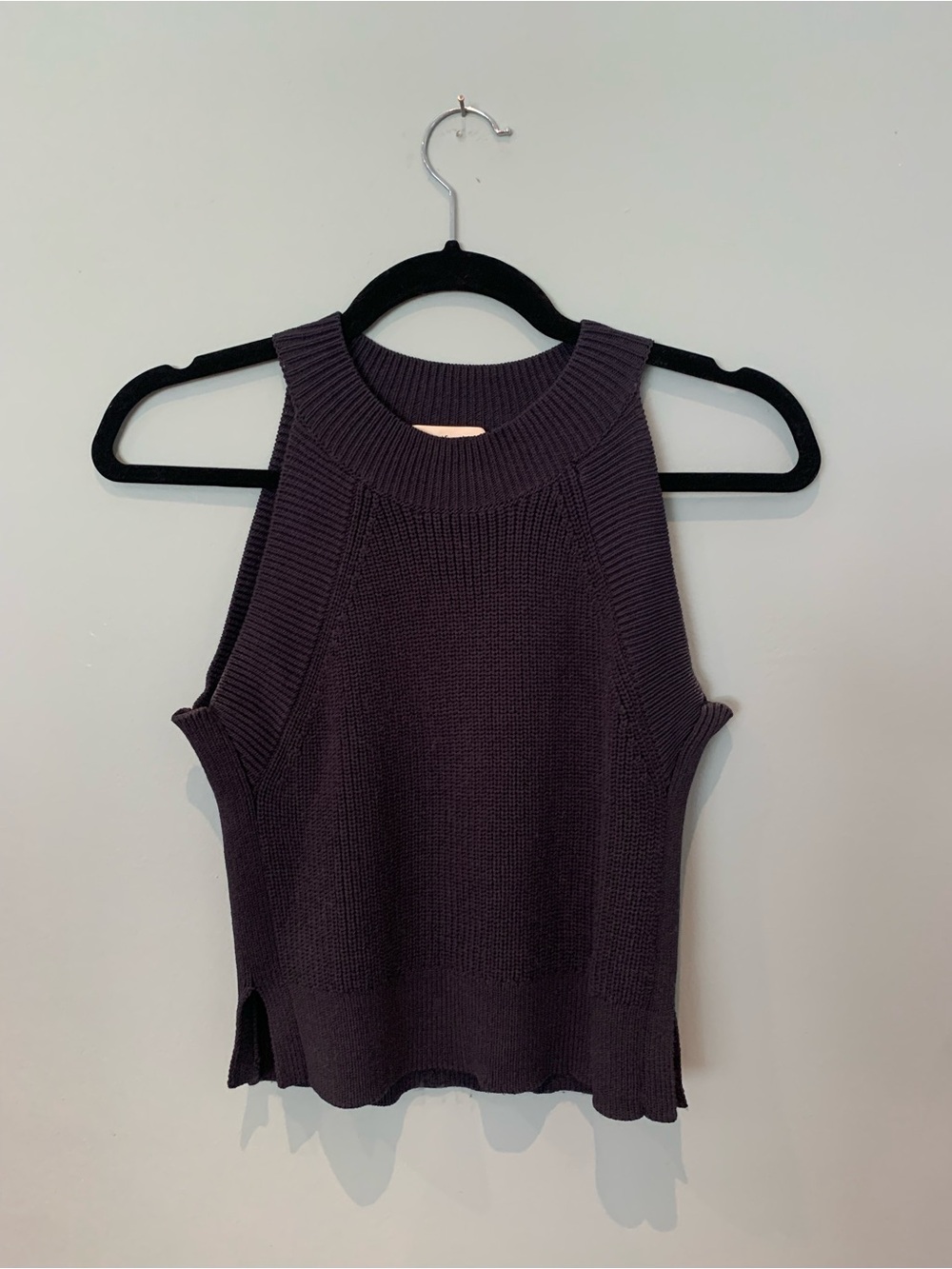 Sleeveless Knit Tank Top in Navy